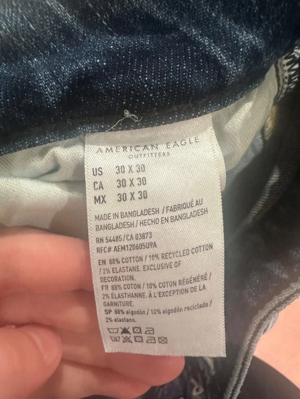 American Eagle Mens distressed jeans 30x30